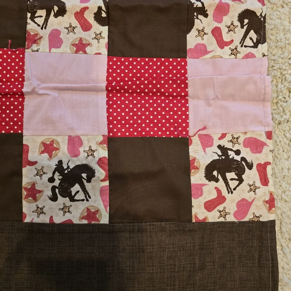 Child's Horse Handmade Quilt Cowgirl Country Polkadots Horse Wallhanging